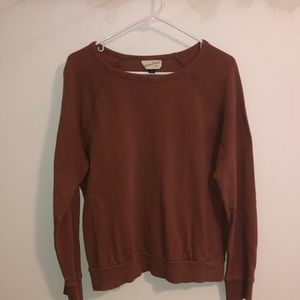 Woman’s Univerals Thread Burnt Orange Sweater